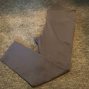 Fabletics Cropped Leggings
